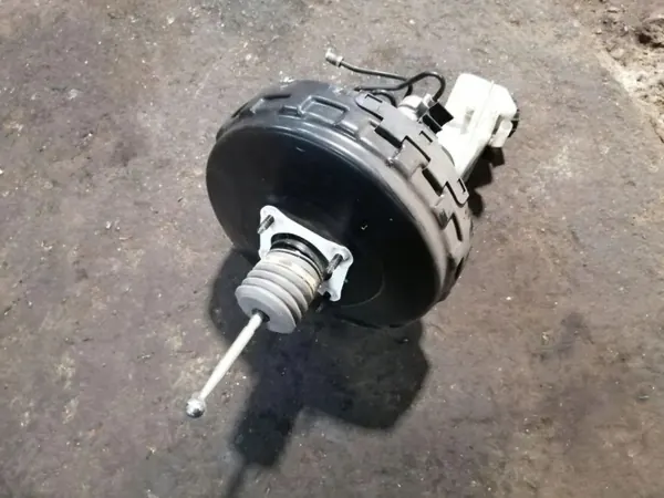 Servo VW 7E0612101C pour Transporter V T5 Fourgon 2.0L image 2