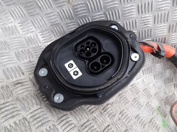 Prise de charge Mazda MX-30 OEM DN4J67V5XD image 3