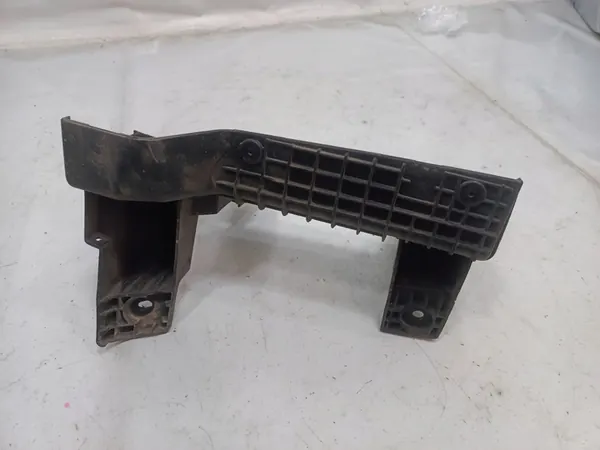 Dodge RAM 1500 09-13 Ilmansuodattimen Perusta 53032453AC image 6