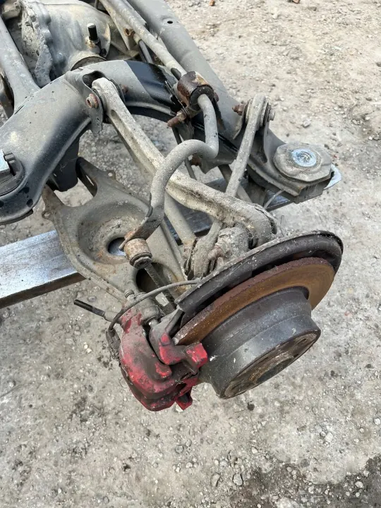 Mercedes W212 Hinterachsträger Halterung OEM a2073509702 image 5