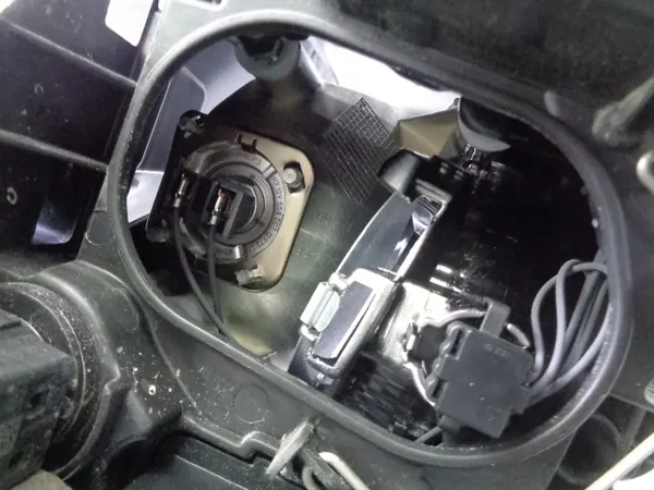 Faros izquierdo Audi Q2 2019 image 8