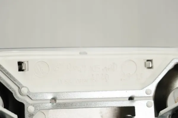 Plaquette de plafond OEM 1K0947133D pour Skoda Superb image 9