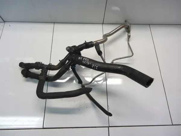 Durite d'eau MG OEM 10112700 - État d'occasion image 2
