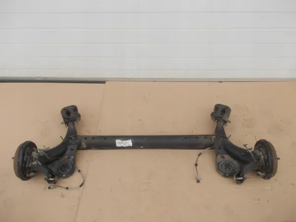 Ford Fiesta mk7 Hinterachse - OEM gebraucht image 2
