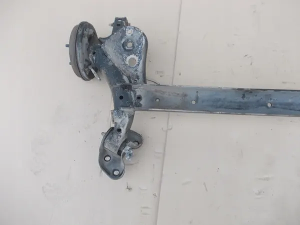 Ford Fiesta mk7 Hinterachse - OEM gebraucht image 9