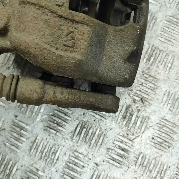 Hinterer linker Bremssattel VW Amarok 3.0L 2H6615423 image 7