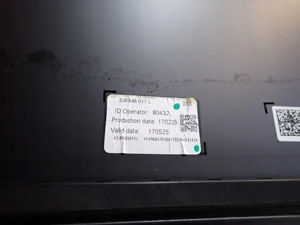 Etulasi OEM 3J0845011L VW Passat B9 image 5