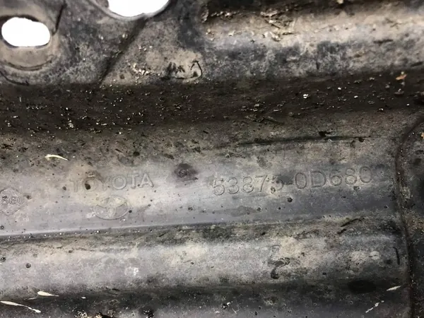 Toyota Yaris 3 P13 Oikea Eturengas 53875-0D680 image 8