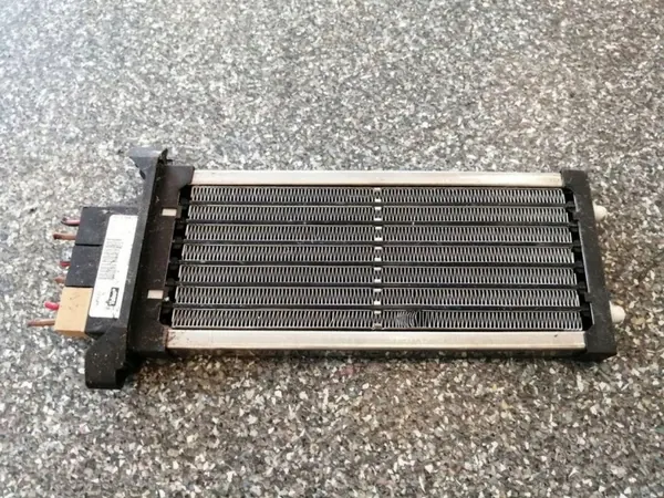 Radiateur de chauffage électrique OEM 663141 Audi A4 Avant image 2