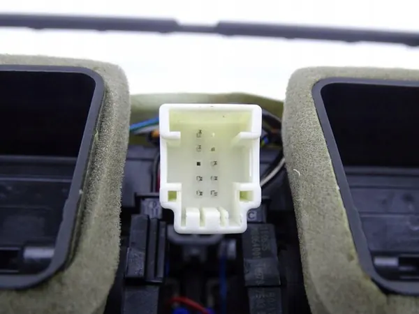 Grade de ventilação traseira BMW 5 GT F07 09-17 9118249 image 5