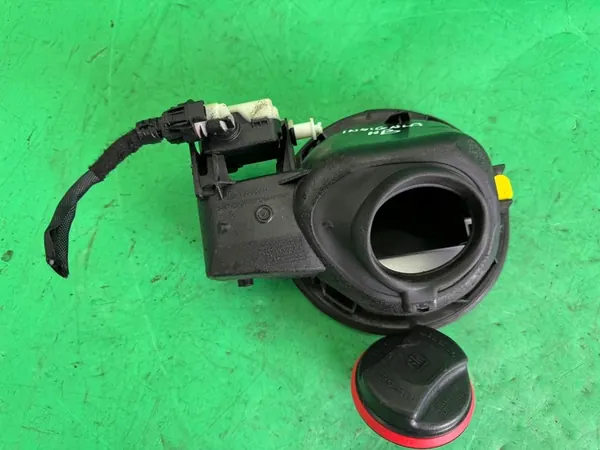 Bränsletanklock + lock + aktuator Opel Insignia A 08- OEM: 13501151 image 5