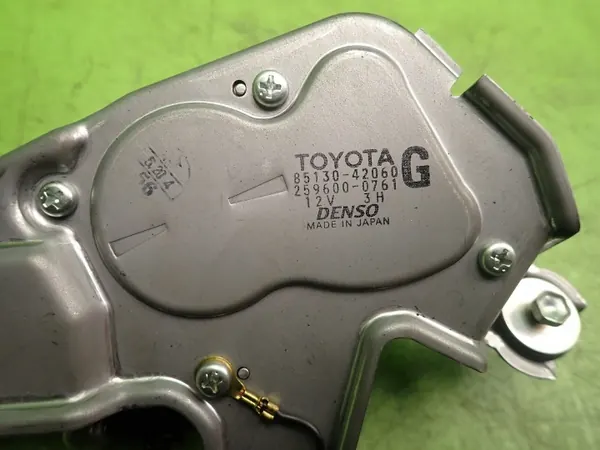 Toyota RAV4 III bakrutorhuvmotor OEM 85130-42060 image 6