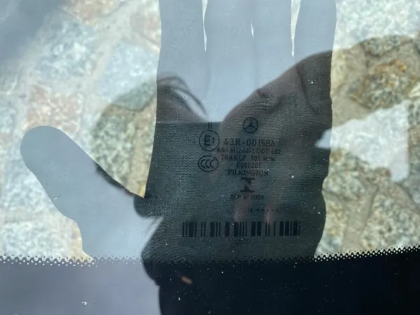 Mercedes AMG GT vindruta OEM 1906700900 med kamera image 7