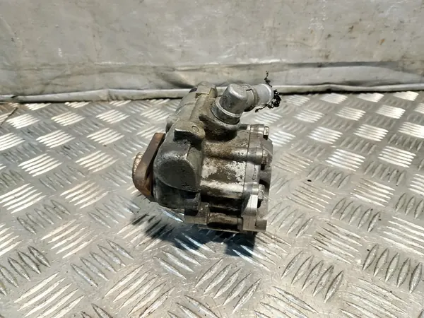 Bomba de direção Audi A6 C6 2.4 3.2 FSI 4F0145155H image 3