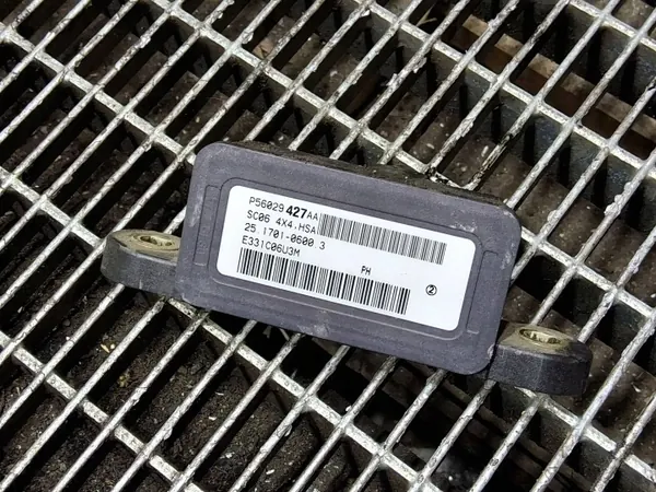 Sensor ESP Jeep OE P56029427AA - Estado Usado image 5