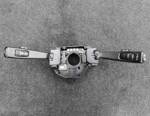 MANETKI VOLVO V50 (MW) 2005 P30710342 image 4