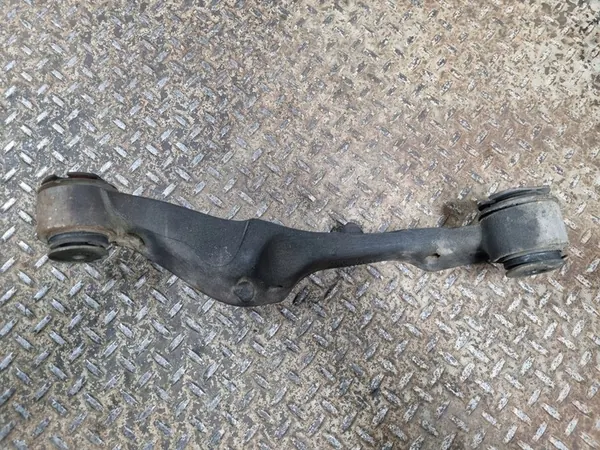 Framdiff fäste Cadillac Escalade 2007 15201933 image 6