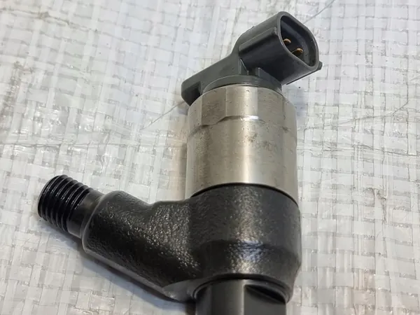 Injector OEM 55578075 voor Opel Astra K, Insignia B, Meriva B 1.6 CDTI image 5