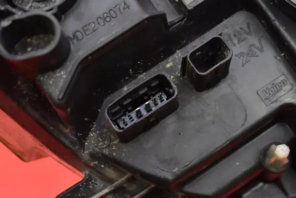 Vasen Ajovalon Linssi Renault Laguna 3 III 260600038R image 6