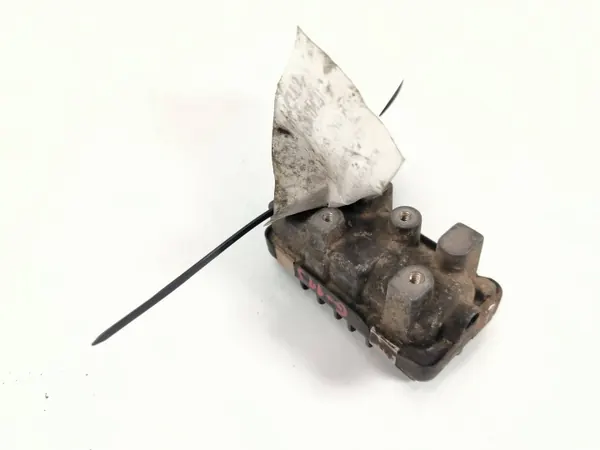 Actuador Turbo Audi OEM 6NW008412 para A8 S8 D3 image 4