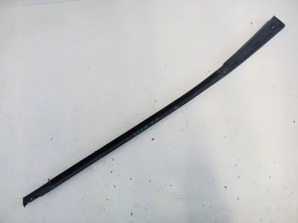OEM 9819800077 Moldura Puerta Trasera Derecha Citroen C5 Aircross image 4