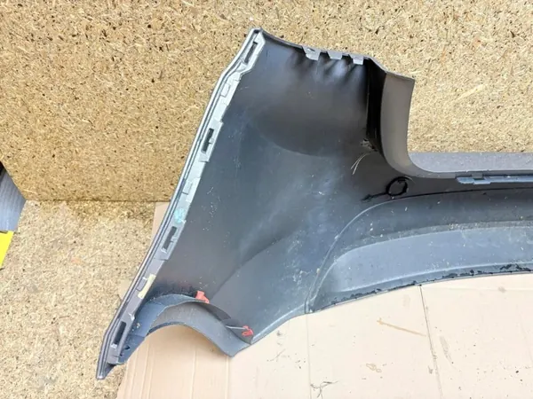 Parachoques trasero Opel Meriva B OEM 13267966 - Usado image 8