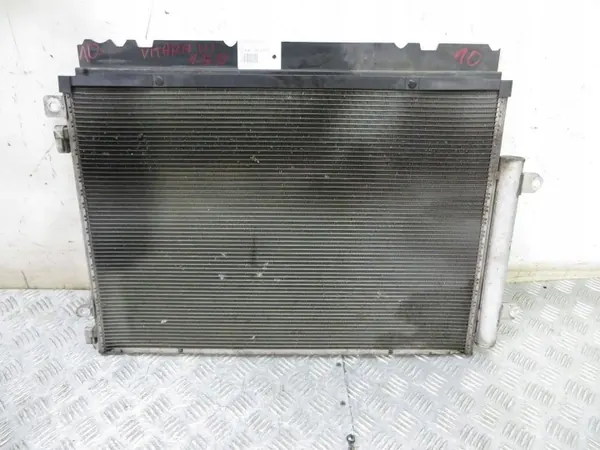 Ilmastointikondensaattori Suzuki OE OEM GIS63260 Vitara III image 2