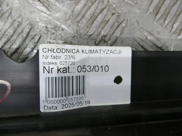 Ilmastointikondensaattori Suzuki OE OEM GIS63260 Vitara III image 5