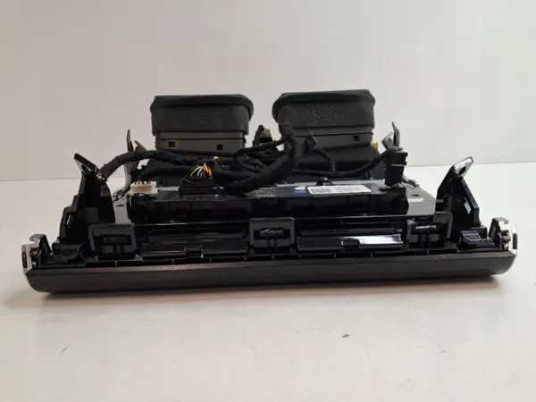 Hyundai Tucson IV Display Panel OEM 96525-CZ100 image 8