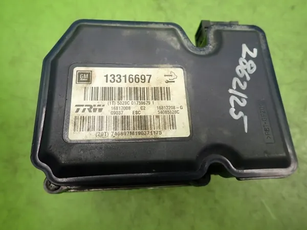 Pompe ABS OEM 13316697 16817008 pour Opel Insignia A image 6