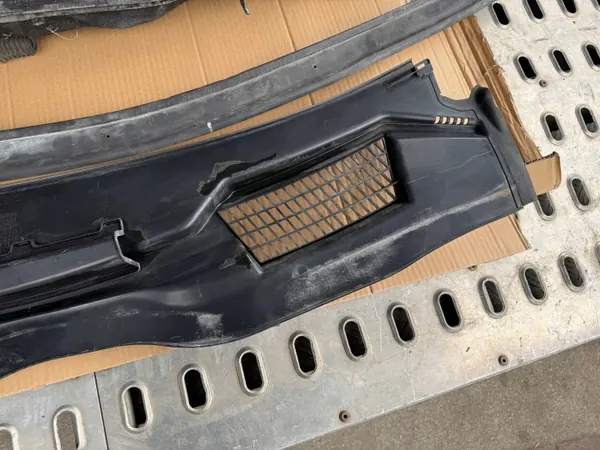 Joint de pare-brise Mercedes Vito W447 OEM A4478301801 image 10