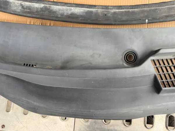 Joint de pare-brise Mercedes Vito W447 OEM A4478301801 image 5