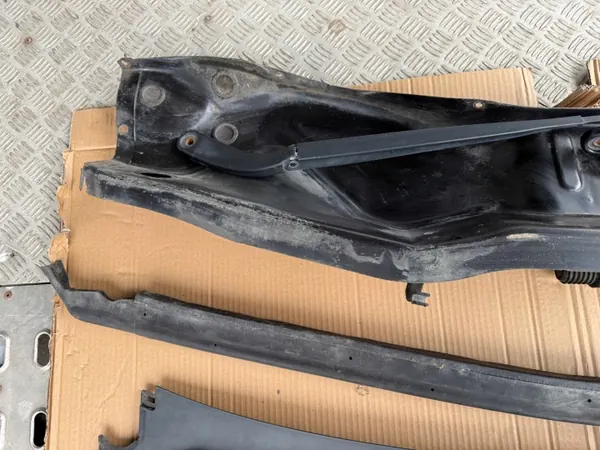 Joint de pare-brise Mercedes Vito W447 OEM A4478301801 image 7