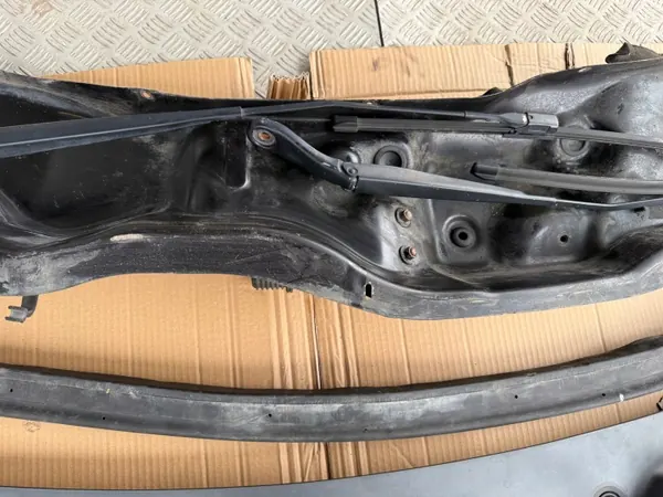 Joint de pare-brise Mercedes Vito W447 OEM A4478301801 image 8