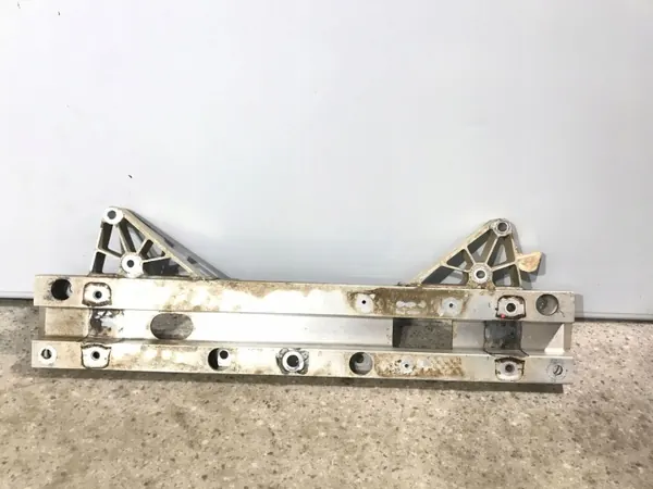 Pièce Chrysler Pacifica 2019 d'occasion OEM 68223606AC image 2