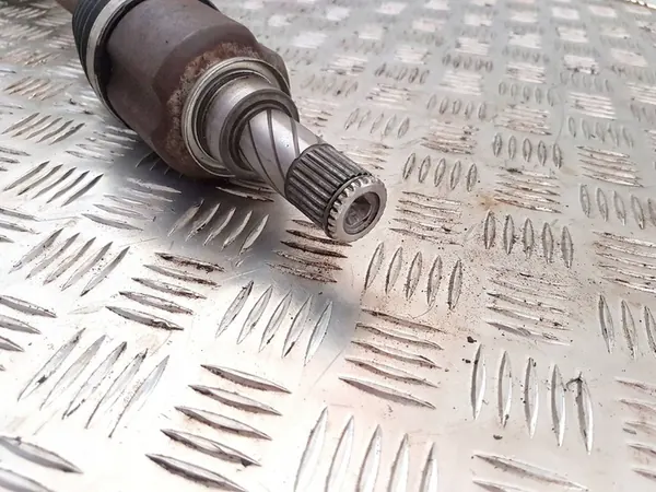 2009 Nissan Note (E11) Främre halvaxel 8201055669 image 2