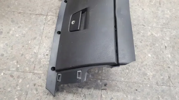 Handschuhfach Beifahrer OEM 39808618 für Volvo S40 II image 9