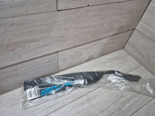 Junta do compartimento motor Fiat 124 Spider OEM 6000621424 image 2