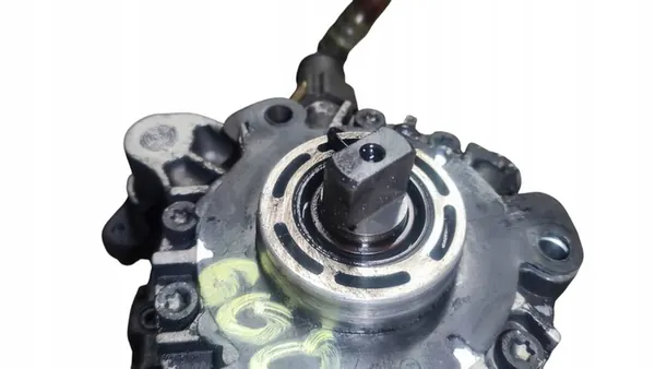 Brandstofinjectiepomp Citroen C5 Peugeot 407 307 Ford Volvo 2.0 HDI A2C20000598 image 2