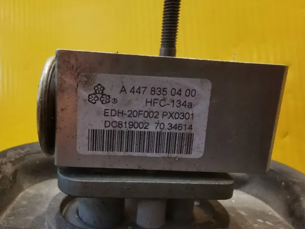 MERCEDES W447 CALENTADOR A4478300160 image 2