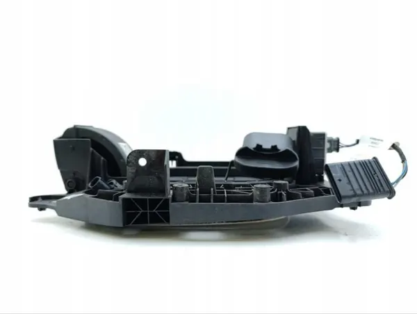 Bränsletanklock OEM A2975407526 för Mercedes-Benz EQS image 3