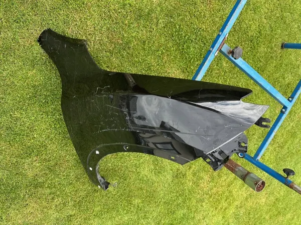 Nissan Juke I F15 Lift 2014- Right Front Fender image 5