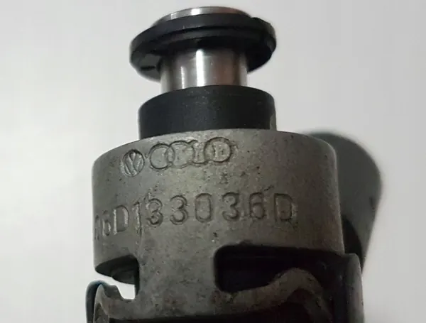 Iniettore Audi OE 06D133036D image 8