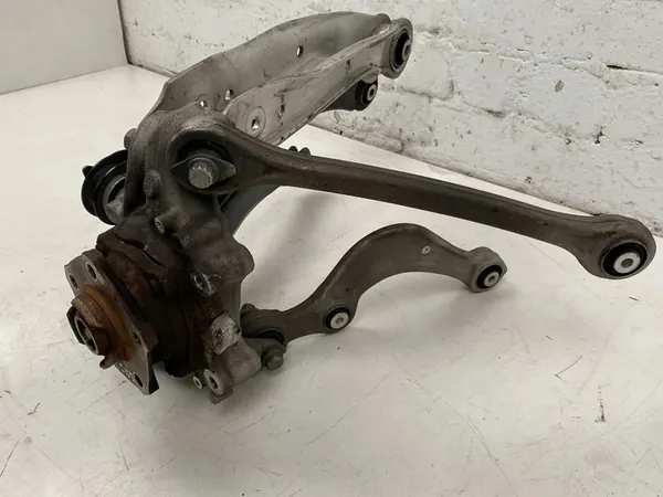 Audi OE 80A 505 459 B supporto mozzo image 2