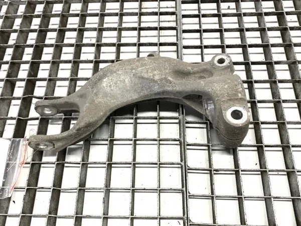 Fourche de montage amortisseur avant gauche OEM 4M0413037 Audi A8 D5 image 2