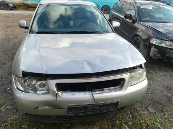 Pompe à huile OEM 038115105D pour Audi A3 1.9L 1999 image 4