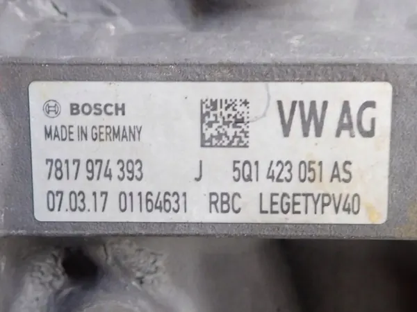 OEM 5Q1423051AS ohjauspylväs VW Golf VII:lle image 8