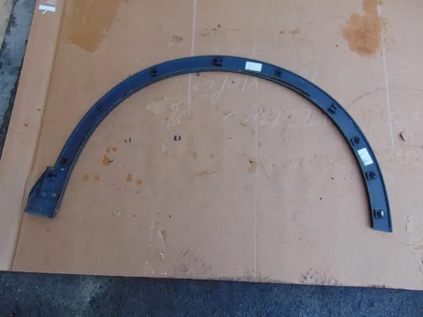 AUDI Q3 II Etu Vasemman Lokasuojan Verhoilu 83A853717A image 10