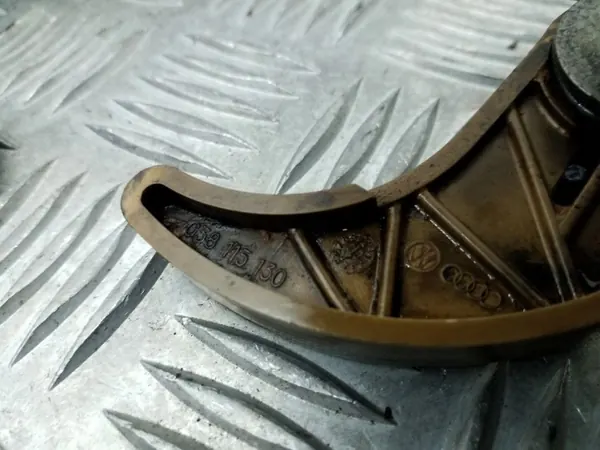 Volkswagen OE 038115121A oljepump image 3