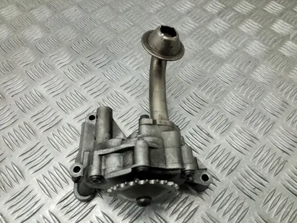 Volkswagen OE 038115121A oljepump image 6